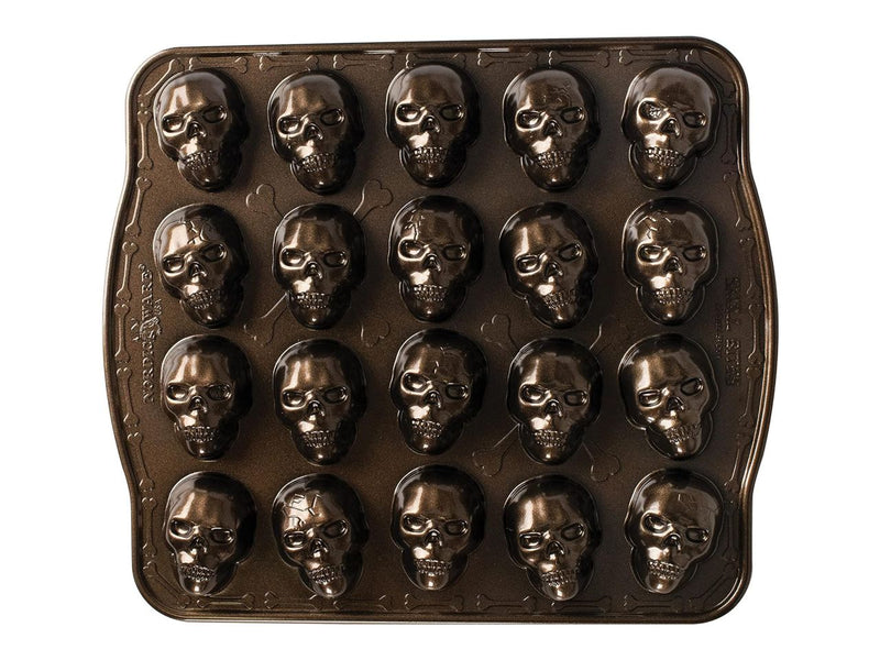 Nordic Ware Skull Bites Cakelet Pan