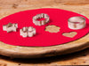 Funcakes Ausgerollte Rollfondant fire red, rot Durchmesser, 36cm - Tortendekoshop