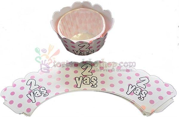 weiß gepunktet 2 Yas Cupcake,  Muffin Wrappers - Tortendekoshop